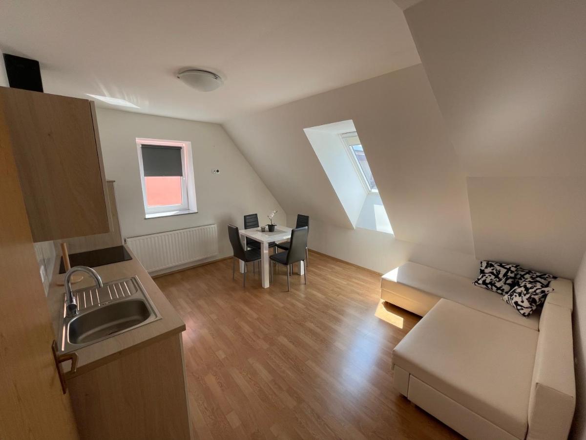 Tm Apartments Straß in Steiermark Zewnętrze zdjęcie